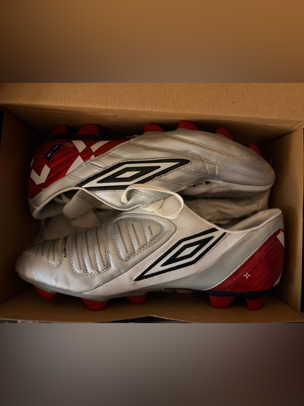 Umbro XAI V Premier FG Soccer Cleats – US 11 – K-Leather – NEW w/ Box